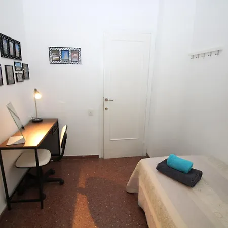 Bed & Breakfast Viladomat Barcelona